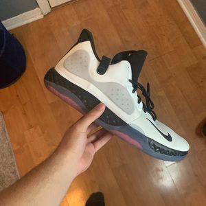 Nike KD Trey 5 7